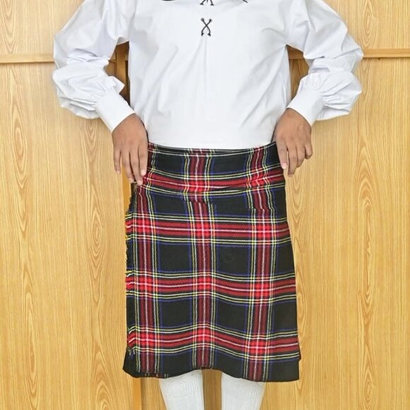 Vintage Scottish Plaid Wrap Skirt for Christmas Irish Design Tartan Kilt NEW - Picture 3 of 5